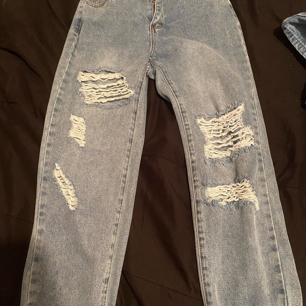 SHEIN Blue Distressed Straight Leg Jeans